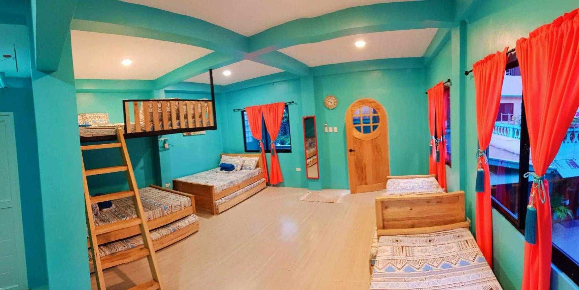 Smallfry'S Beach Resort Calatrava  Buitenkant foto